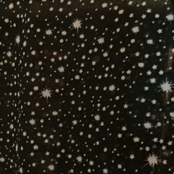 American Eagle Don’t Ask Why (made in Italy) OSFA Black w/stars crop top - Picture 3 of 5